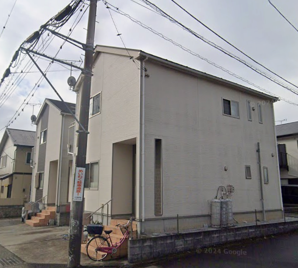 株式会社レオの建物